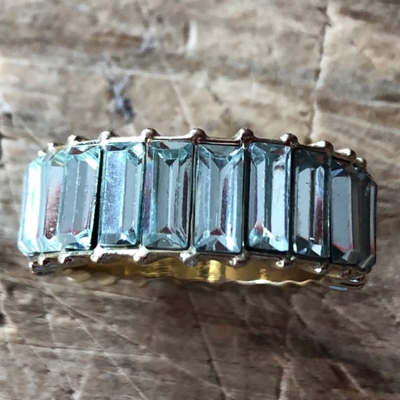 Pale Blue Baublebar size 9 Cocktail Ring - Picture 1 of 4